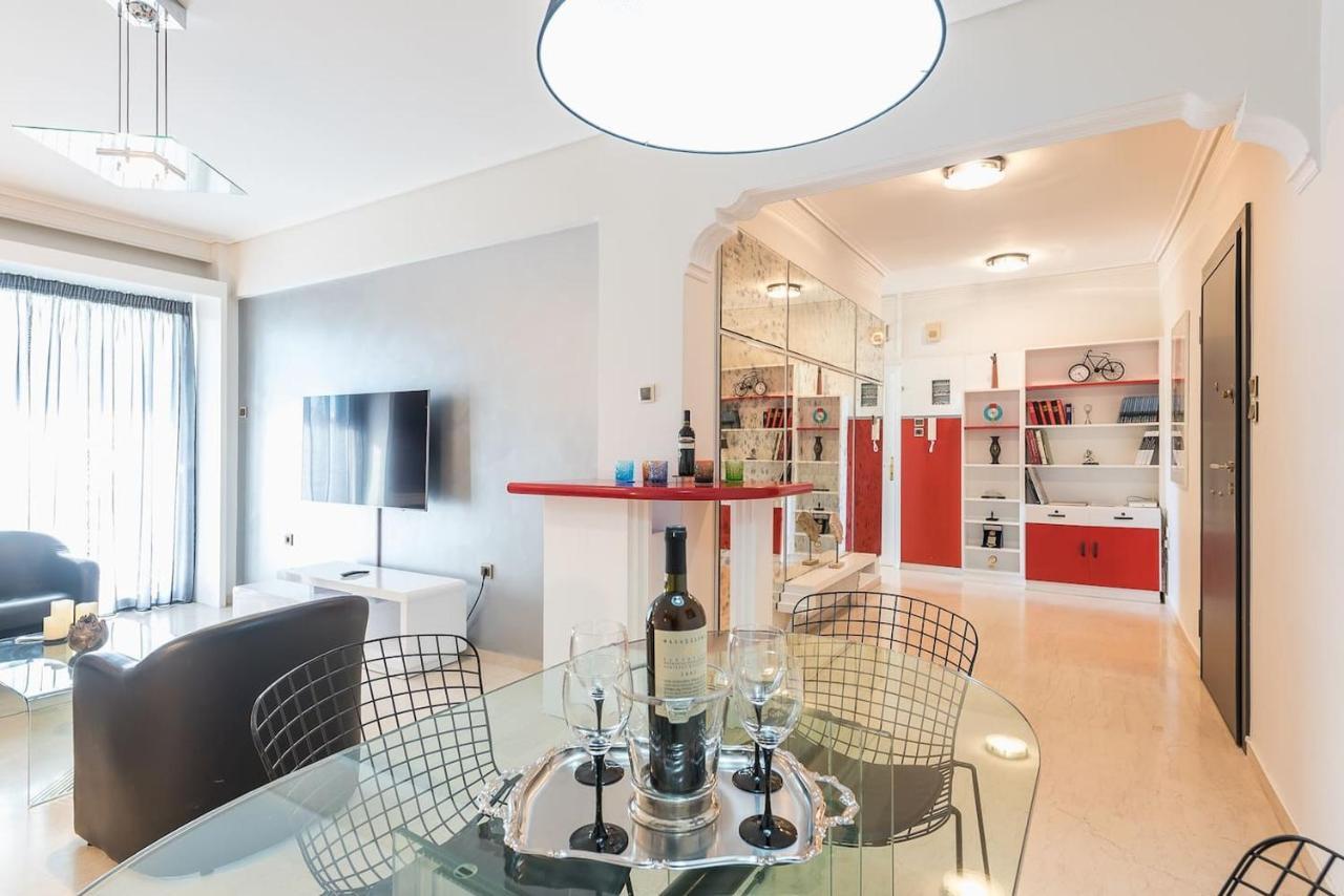 Seaside Central Apartment Atenas Exterior foto