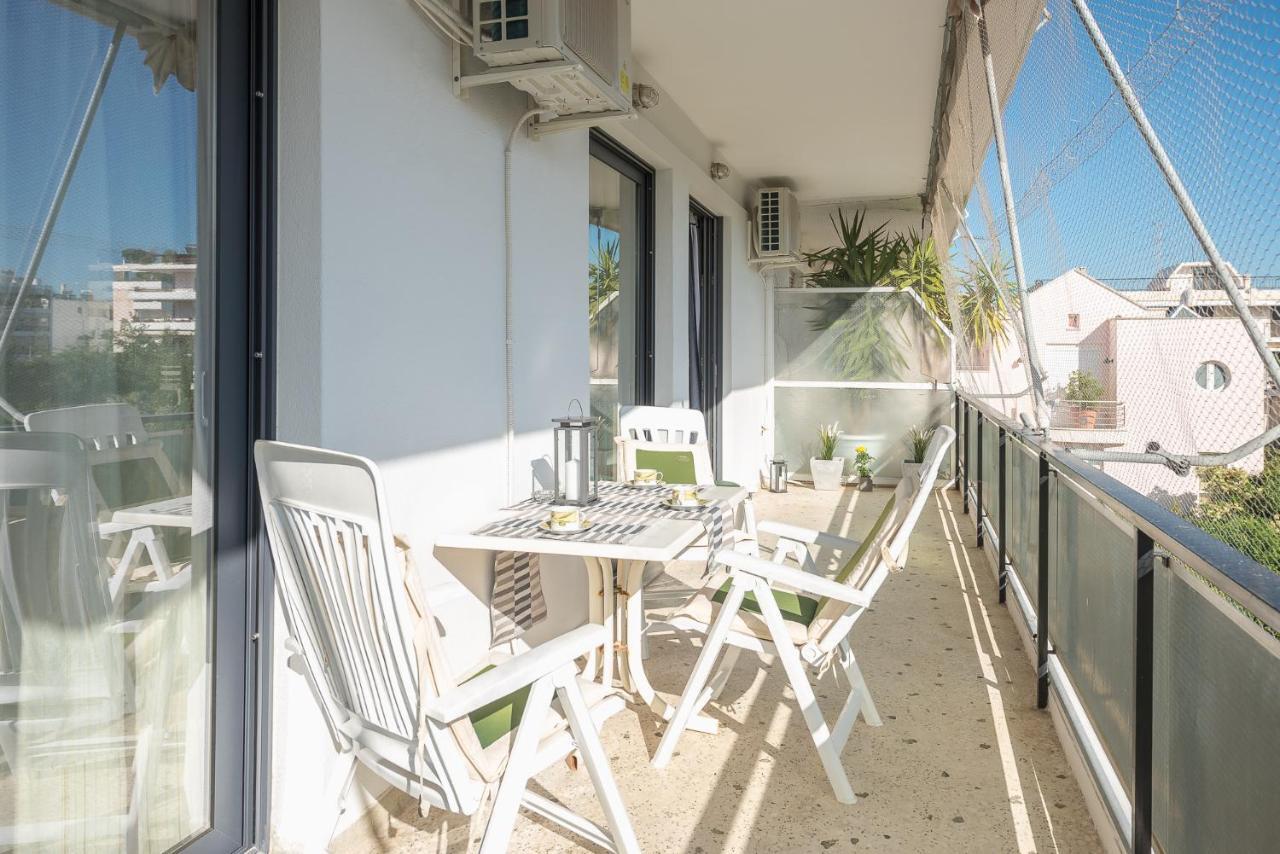 Seaside Central Apartment Atenas Exterior foto